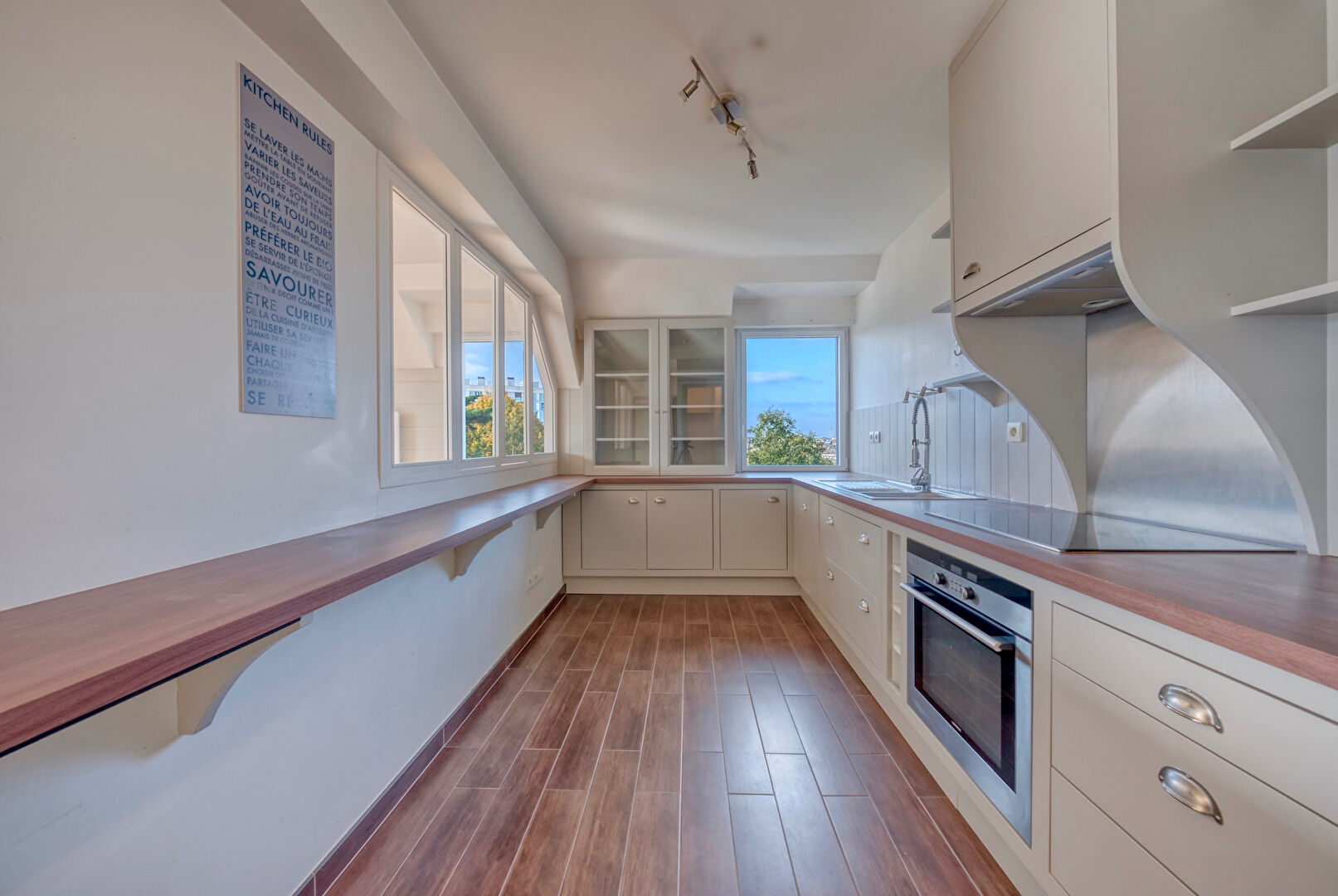 Appartement T6 – Nord Saint-Martin