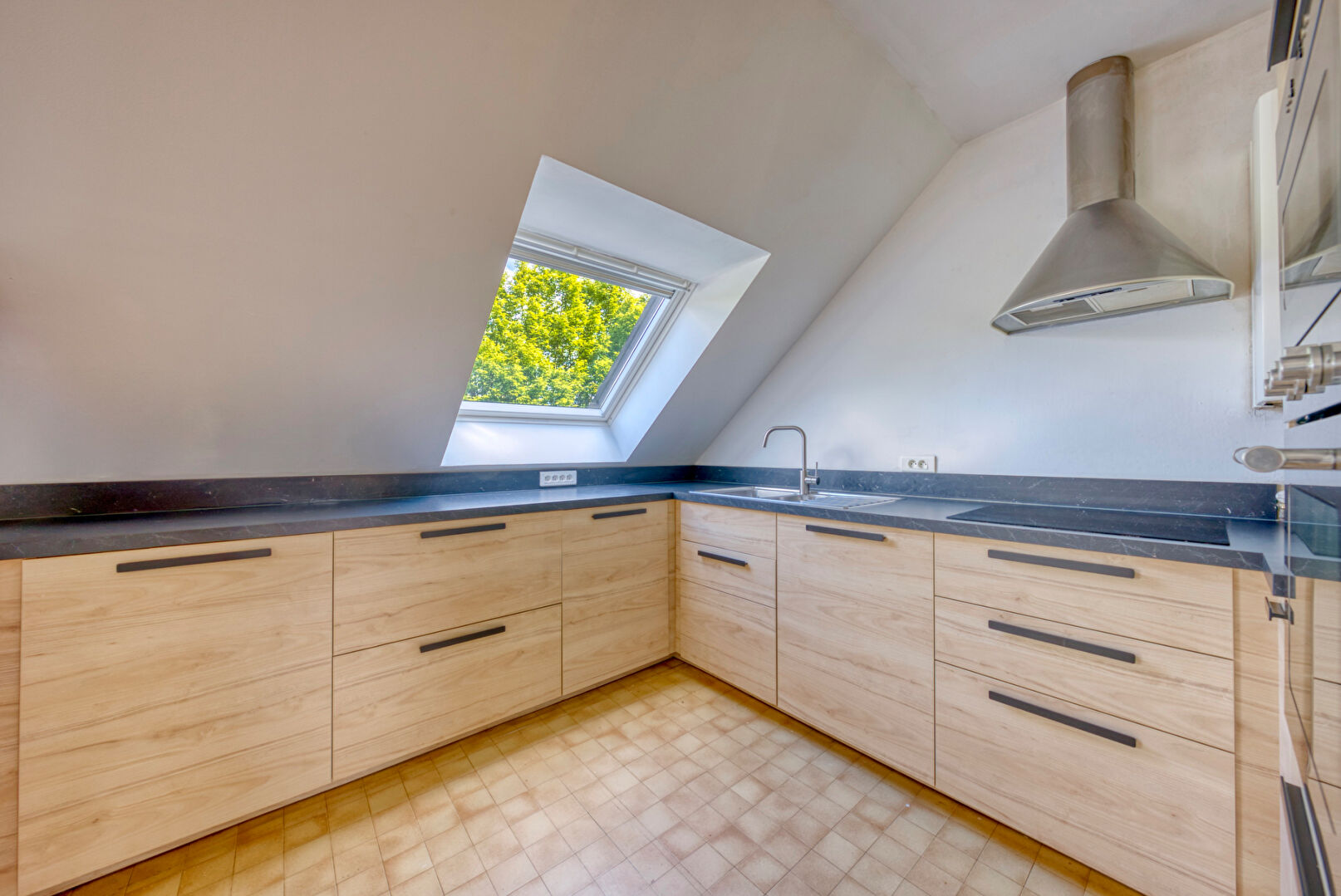 Appartement T5 Duplex – Longs Champs