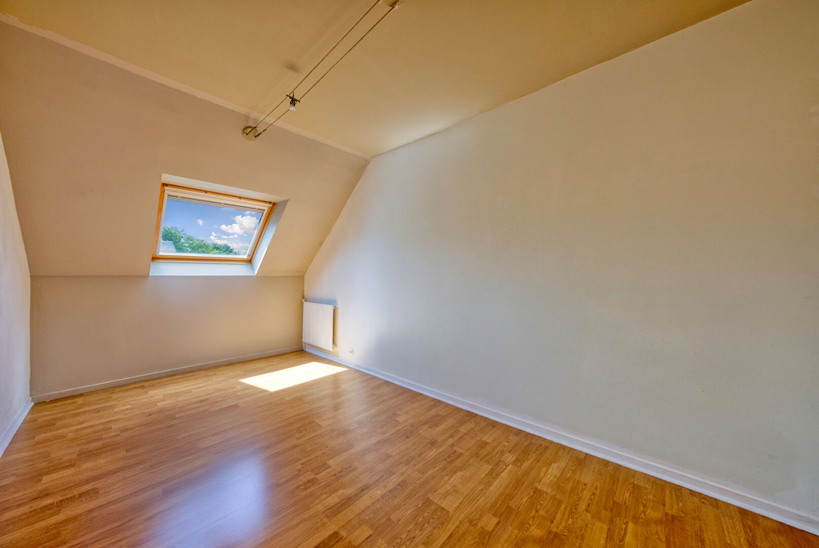 Appartement T5 Duplex – Longs Champs