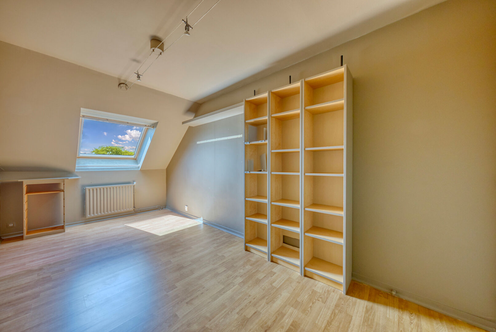 Appartement T5 Duplex – Longs Champs