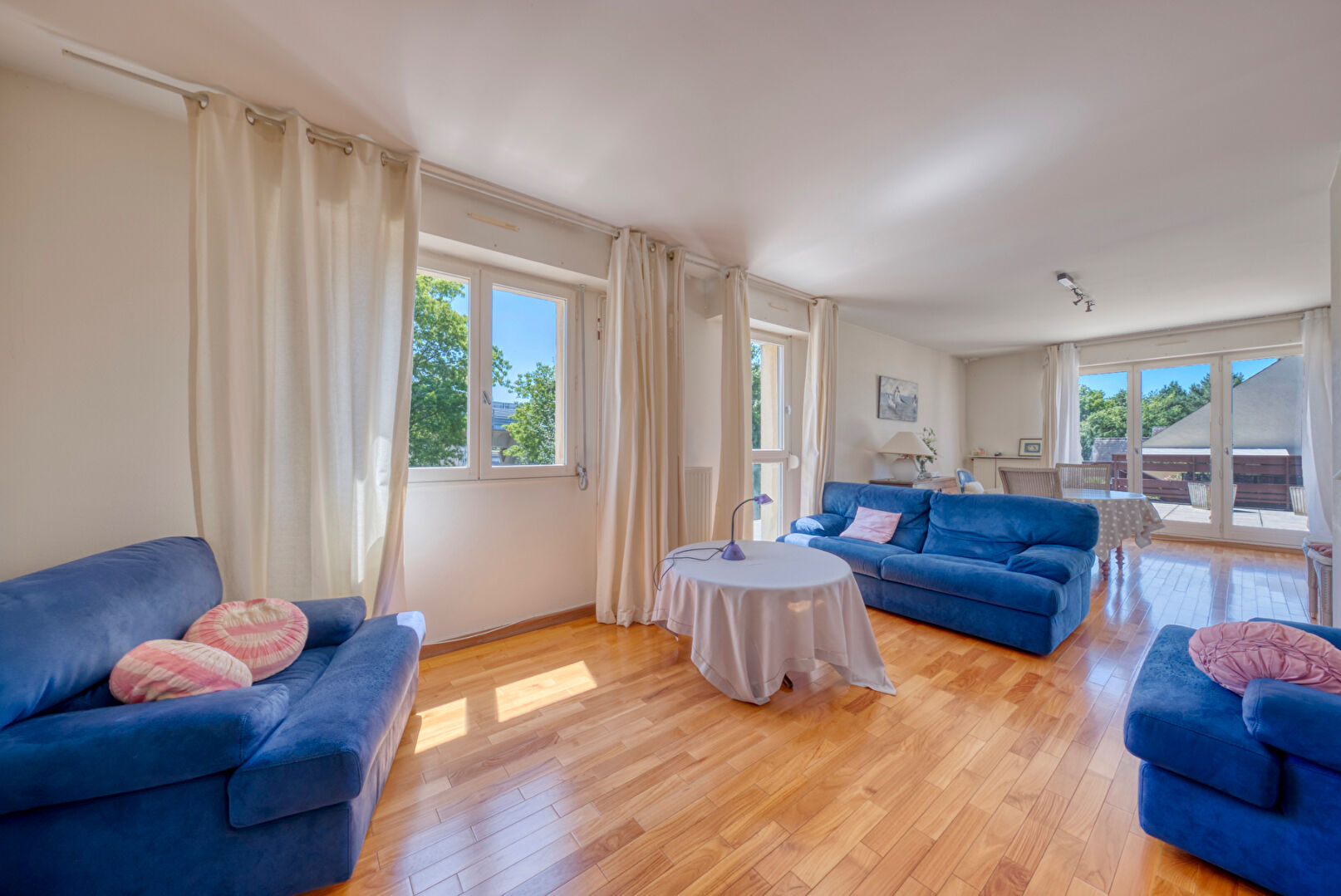 Appartement-Maison – Longs Champs