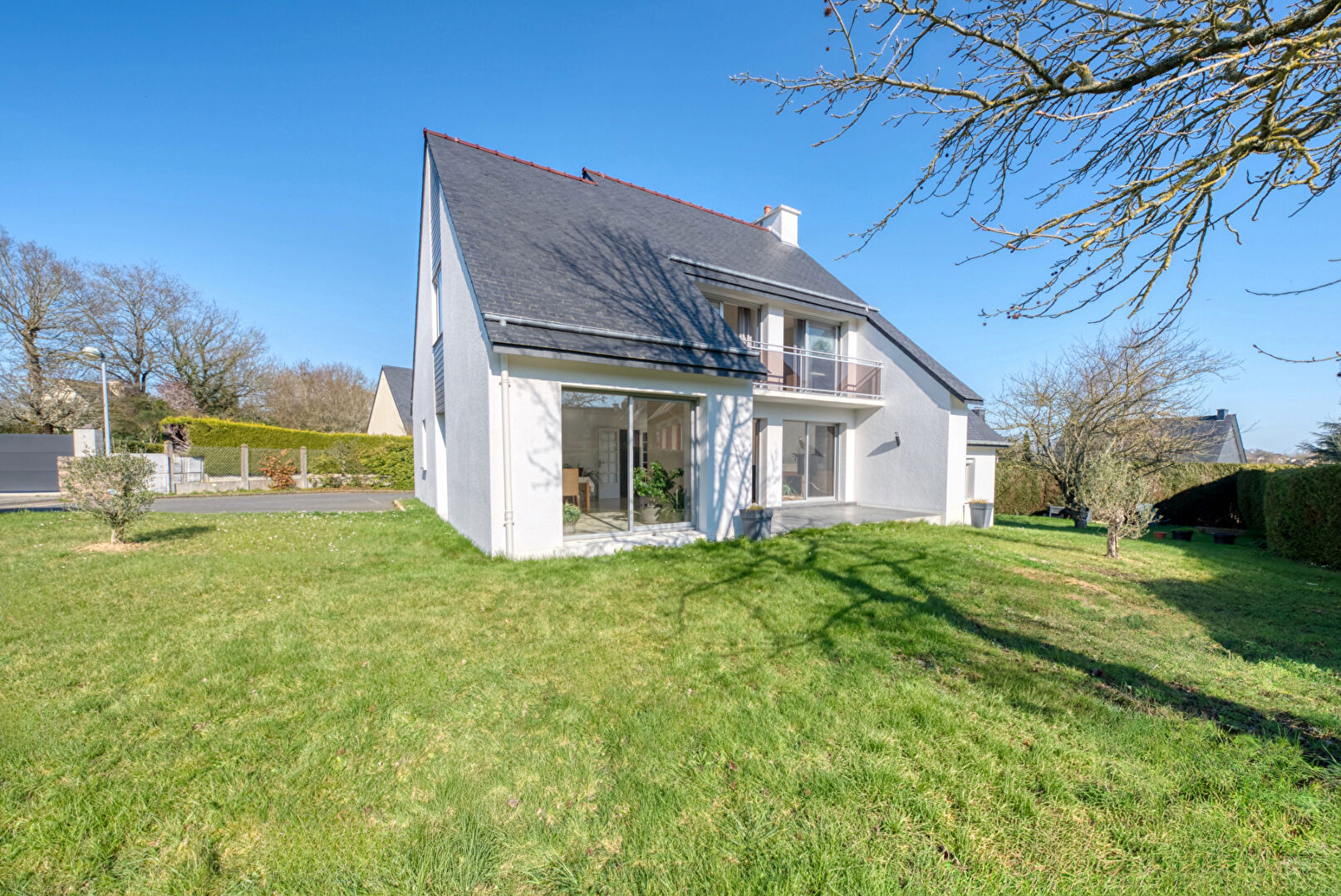 Maison – Chartres de Bretagne