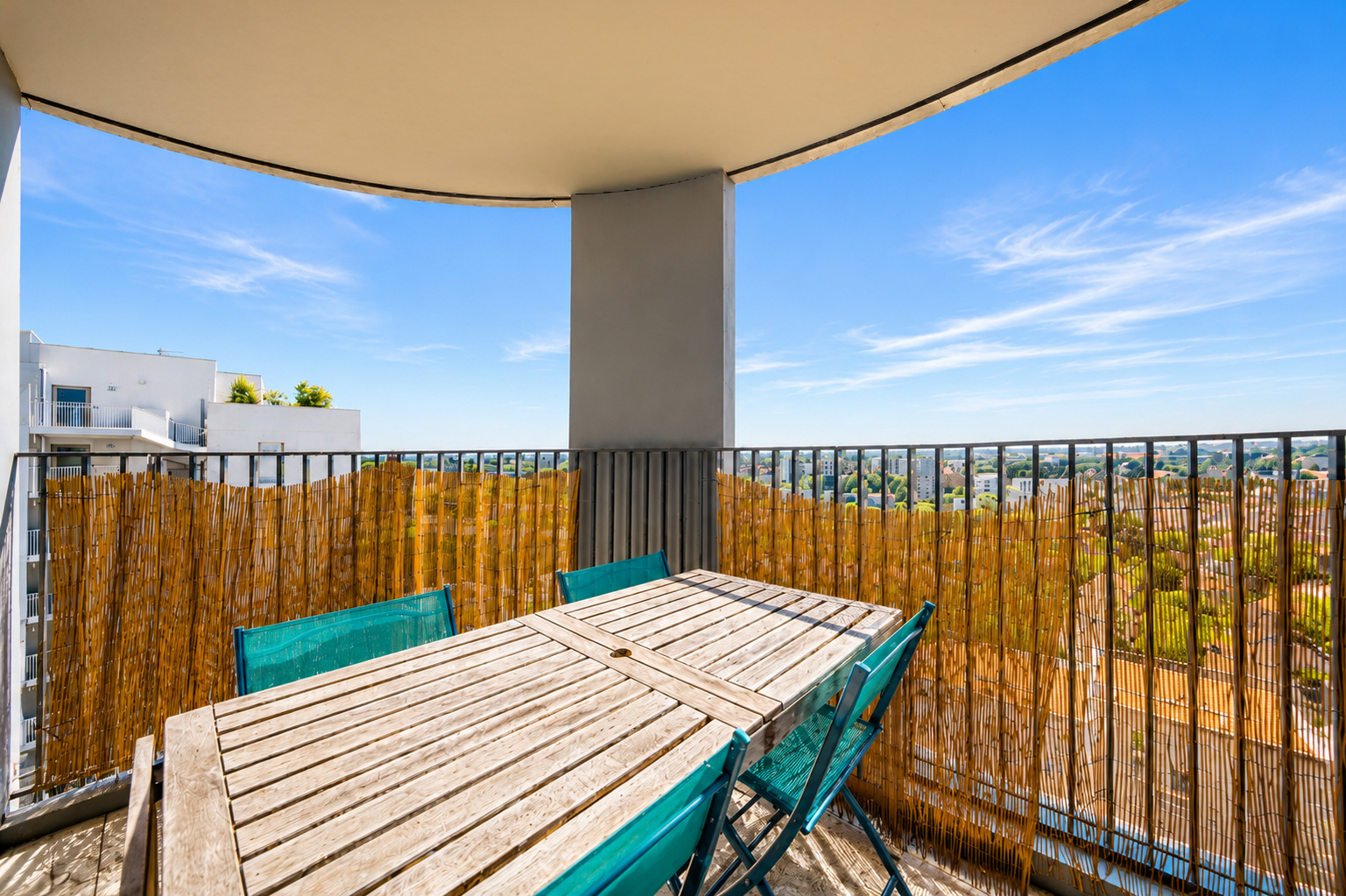 Appartement T5 duplex – Arsenal-Redon